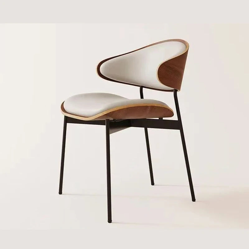 The Avanto Mid Century Chair