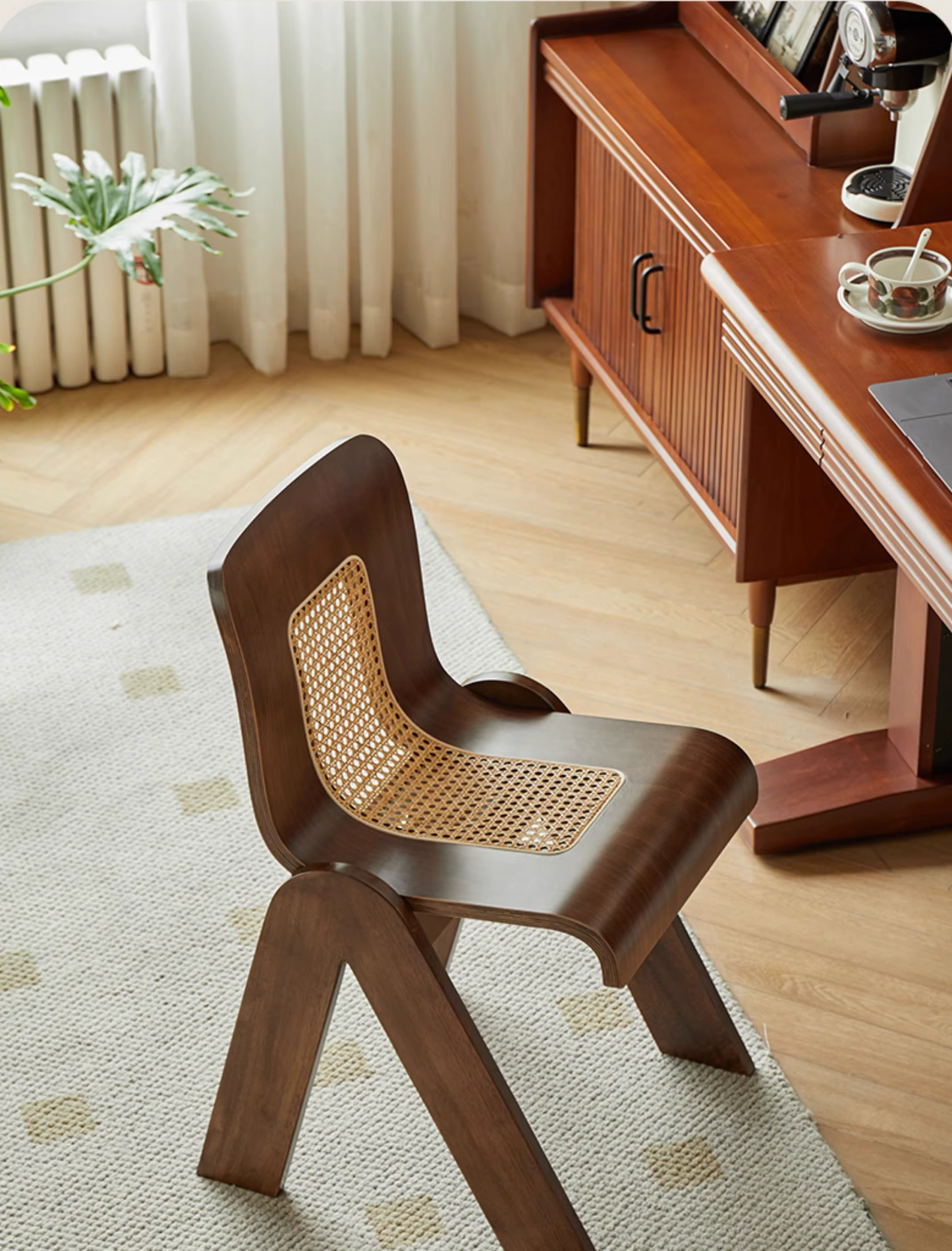 The Rimini Mid Century Chair