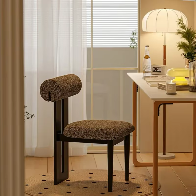 The Helio Mid Century Chair